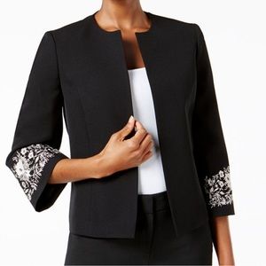 Kasper Black blazer